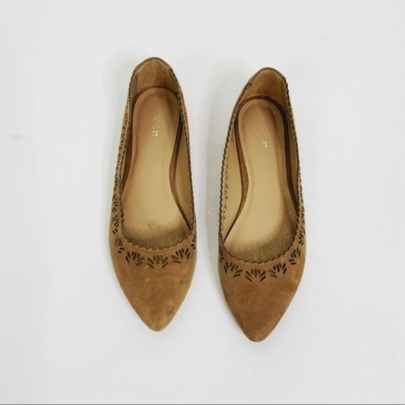 Joe's Jeans Shoes - Joe’s Jeans Tan Suede Pointed Toe Flats